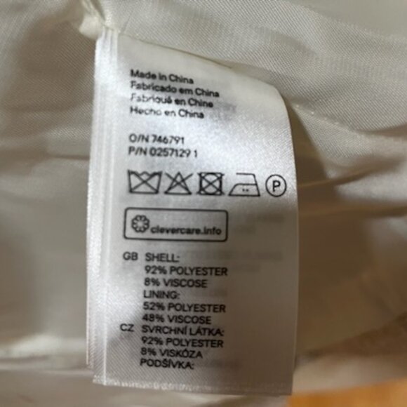 H & M Suit Jacket- Size 4 - Picture 4 of 4